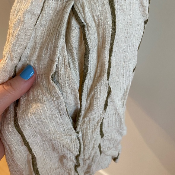 O’Neill spaghetti strap romper - Picture 3 of 7